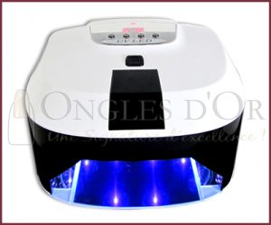 18 Watts LED Lamp timer 5-20-30 sec. Black and White 110 V