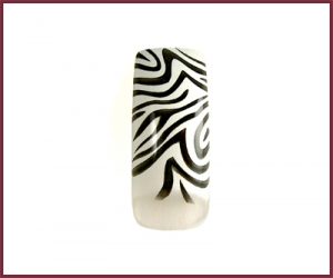Decorative Nail Tips - Full Well - Zebra Pattern Black/White (TD