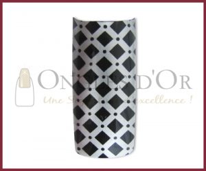 Decorative Nail Tips - Half Well - Fishnet Silver/Black (70)