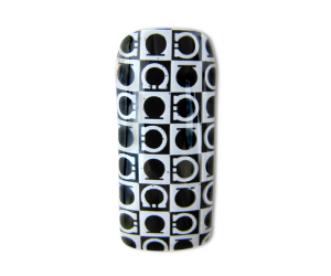 Decorative Nail Tips - Half Well - Omega Black/White (70)